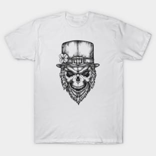 Irish Leprechaun Skull with lucky shamrock for St Patricks Day T-Shirt